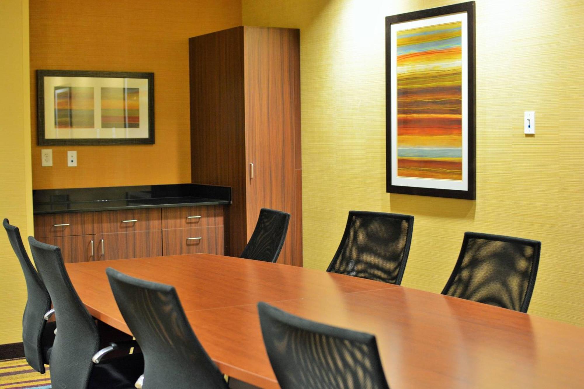 Fairfield Inn & Suites By Marriott Omaha Northwest Bagian luar foto